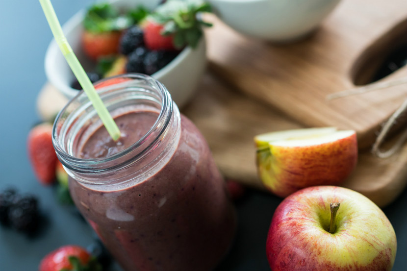 Apple Milkshake: Recipe, Nutrition, Health Benefits